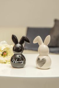 Bunny-Hase-creme-schwarz